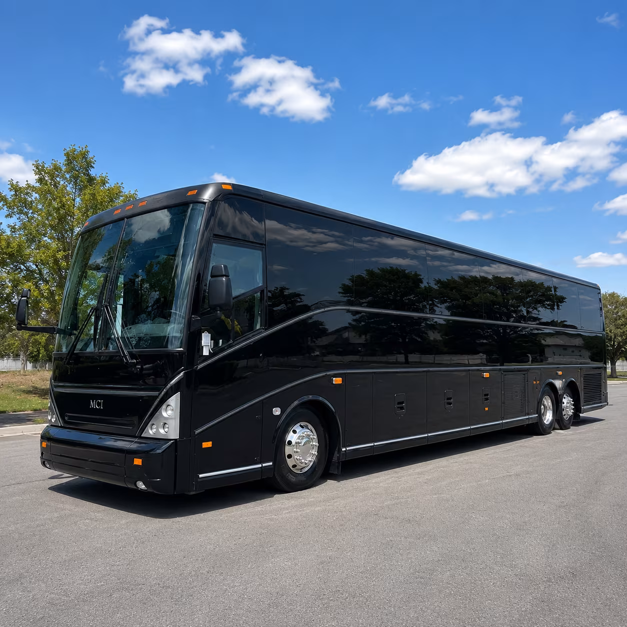 bus rental options for madera trips