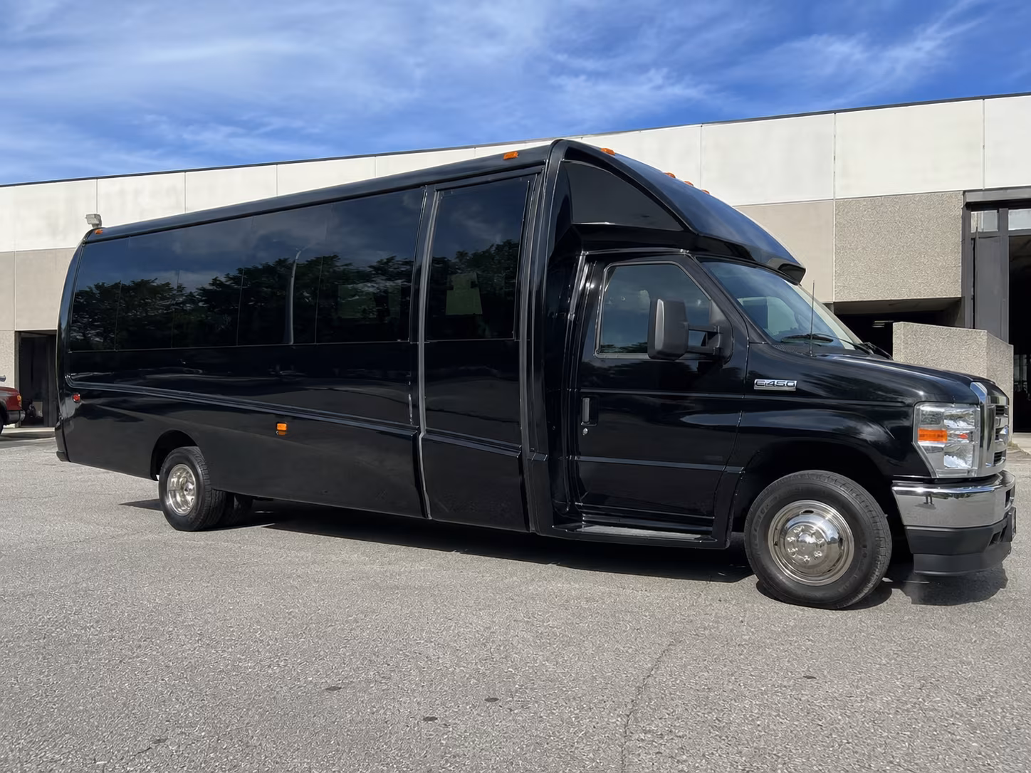 maderacharterbuscompany com is ready to help with every madera corporate transportation scenario