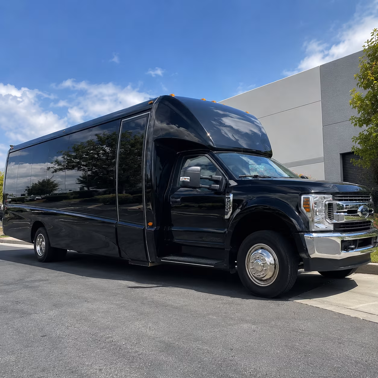 turlock get your employees to work on time with a turlock charter bus