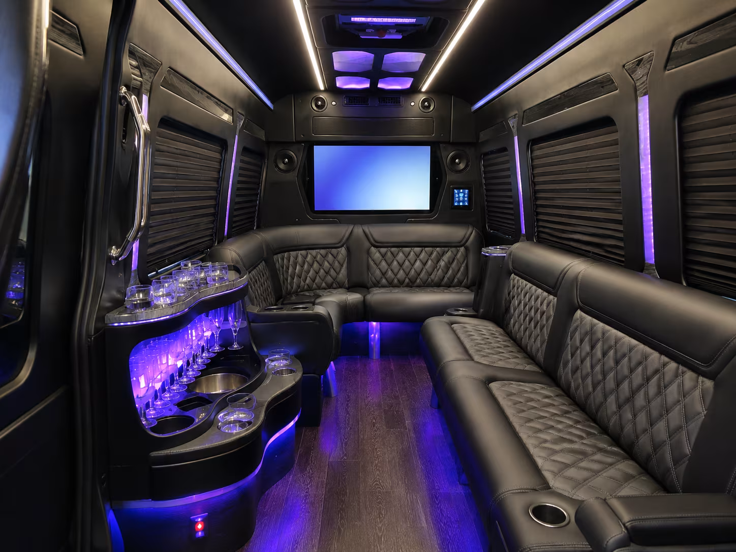 turlock rent a bus for a meeting or corporate event in turlock