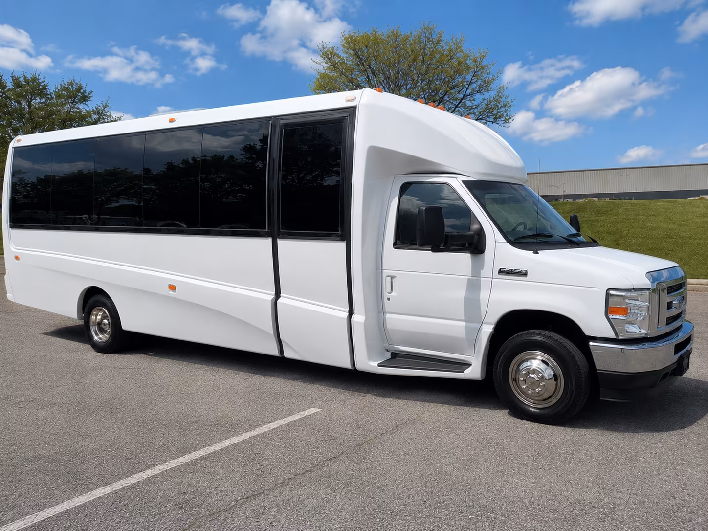 visalia bus rentals