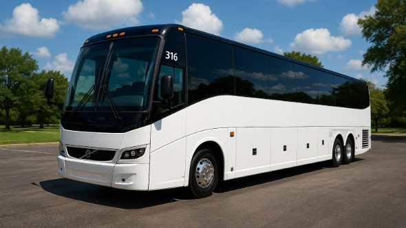 madera vacation bus rentals for family trips